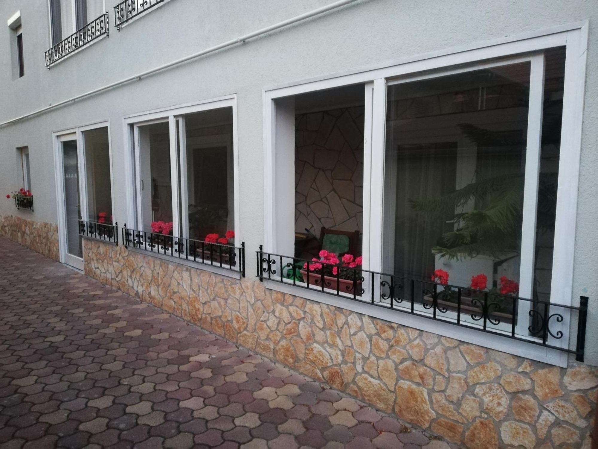 Aal Vendeghaz Apartment Heviz Ngoại thất bức ảnh