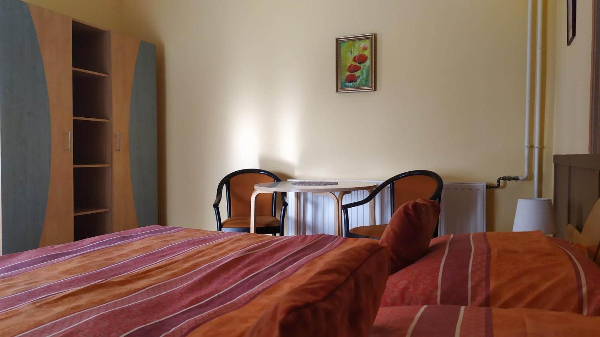 Aal Vendeghaz Apartment Heviz Ngoại thất bức ảnh