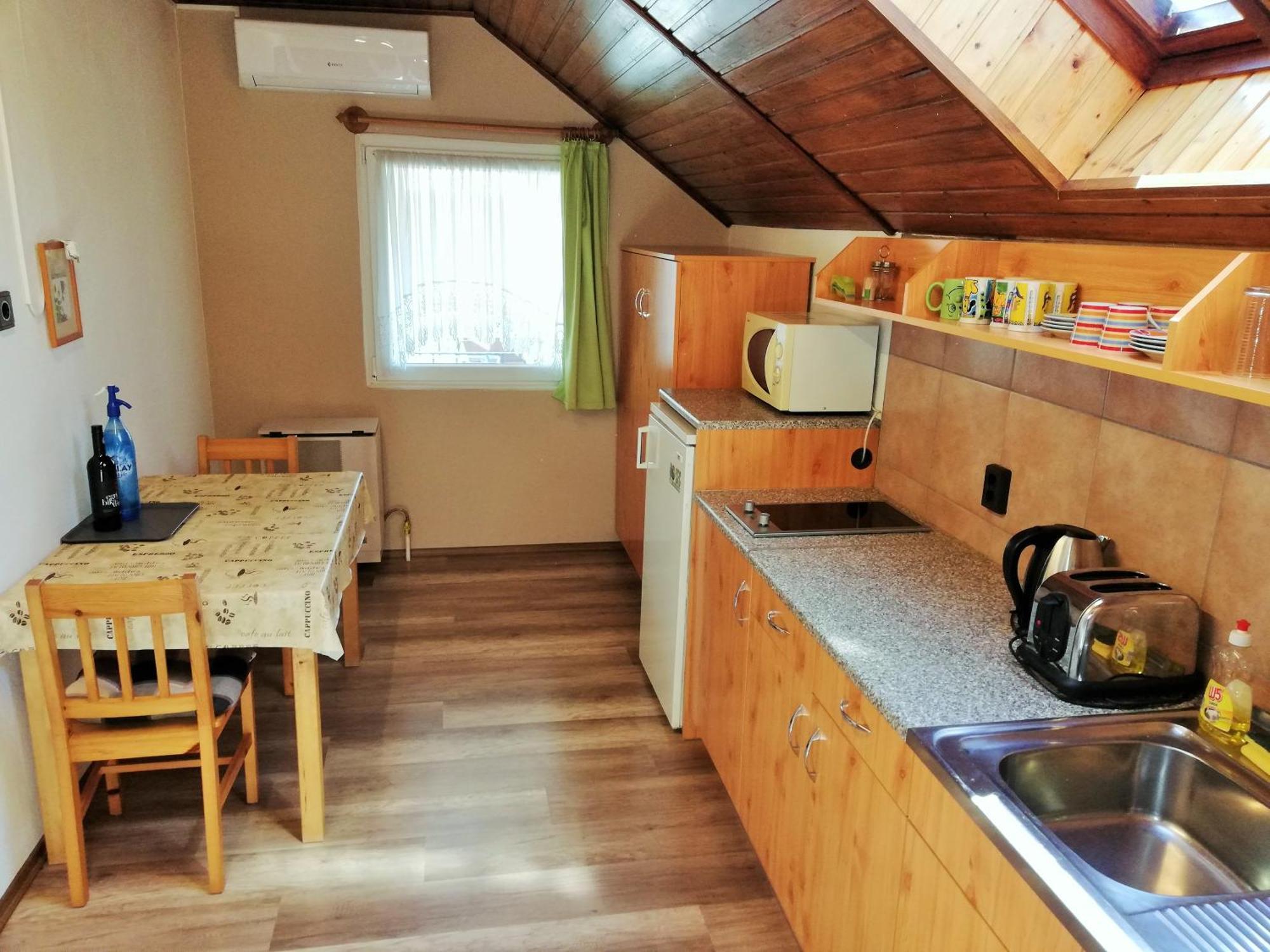 Aal Vendeghaz Apartment Heviz Ngoại thất bức ảnh