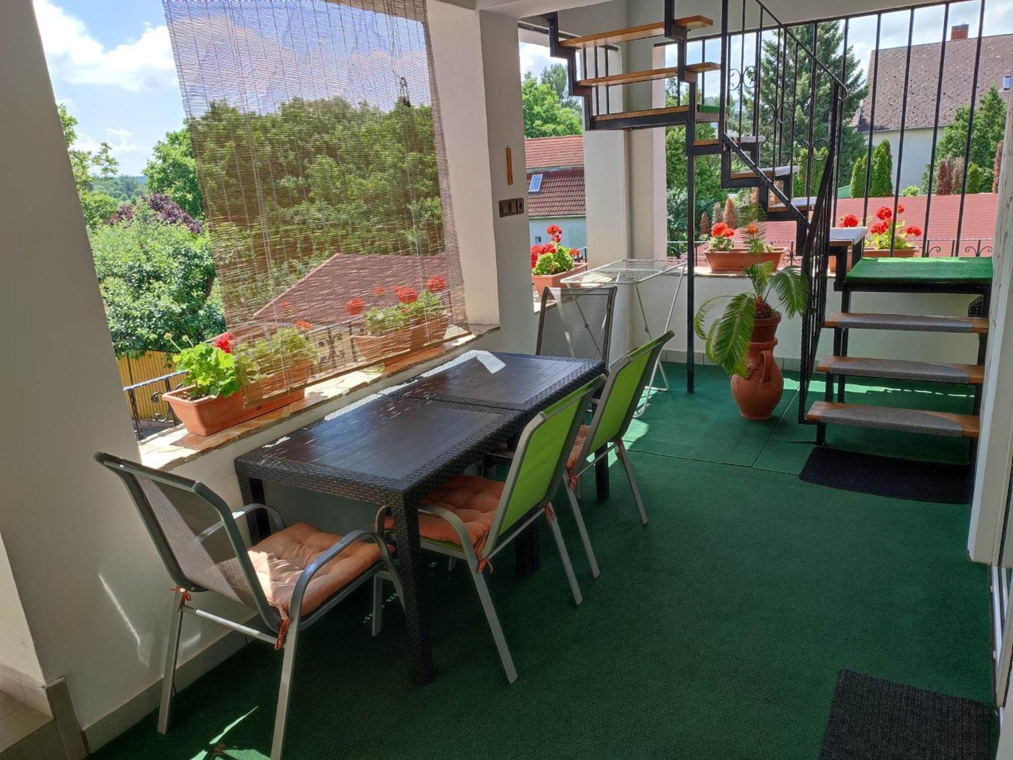 Aal Vendeghaz Apartment Heviz Ngoại thất bức ảnh